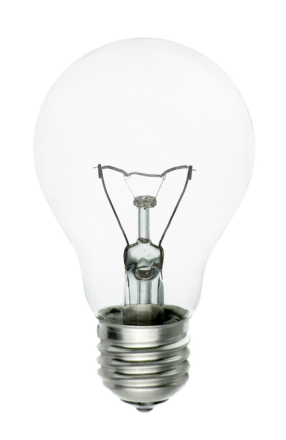 Bild einer Glühbirne, teilweise transparent auf grauem Hintergrund